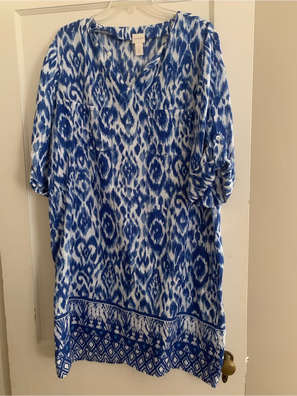 Chico’s Ikat dress in colbalt and white linen. Tunic pull on style. 3